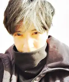 薛之谦图片头像丧系前妻