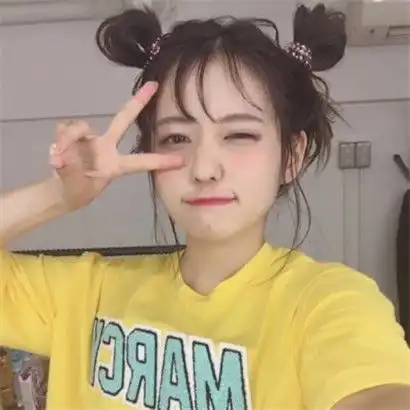 好看女生头像阳光可爱,最喜欢剪刀手的美女