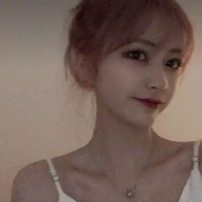 堆糖部位女头锁骨露肩精致性感女生头像2020