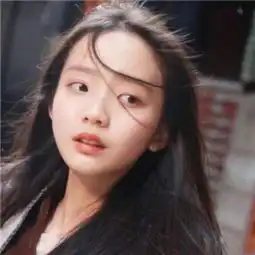 气质长发女生头像高清版