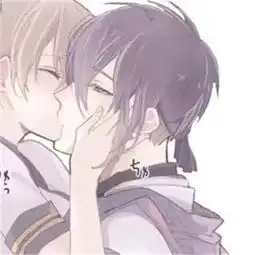 想成为你一想起就会嘴角上扬的小窃喜粉嫩简洁动漫二次元情侣qq动漫头像