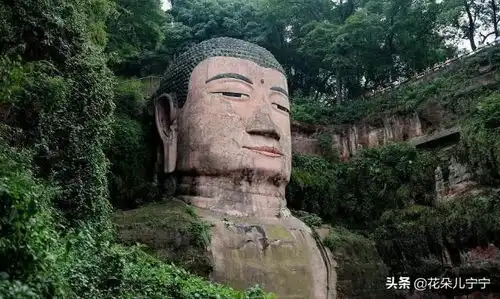 隐藏在乐山大佛的秘密,发髻的作用很重要,体现古人的大智慧