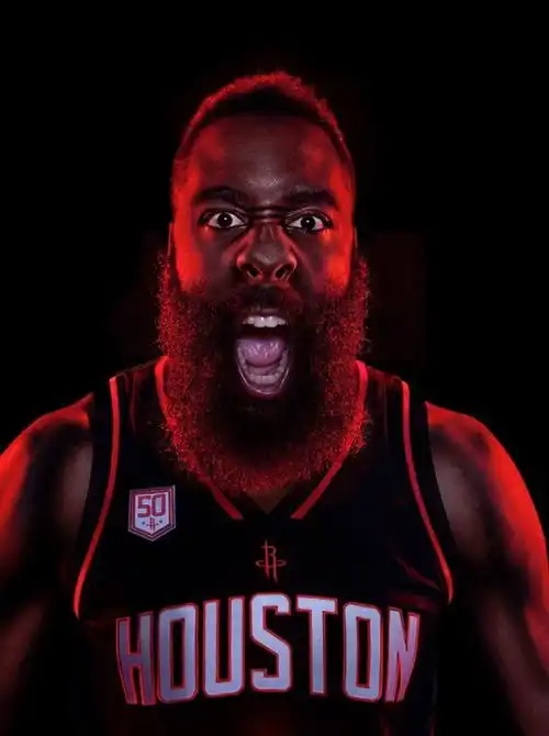 两连胜火箭主场126111战胜湖人,哈登501011