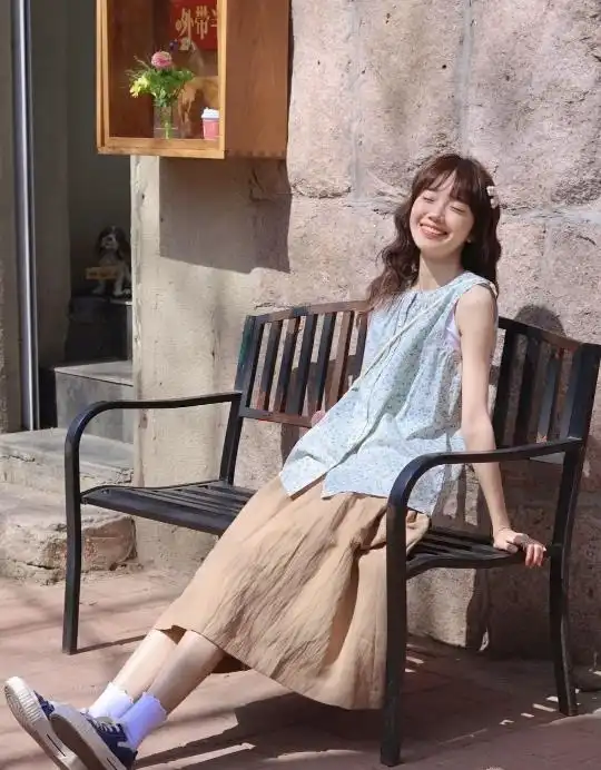 想要提高自己的时尚品味,日杂风的穿搭值得尝试,百搭又高级