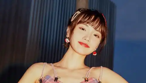 有哪些适合大学女生的饰品品牌或者淘宝店铺