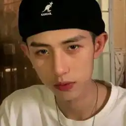 2020新版微信男生用的头像分分钟钟眼神秒杀你