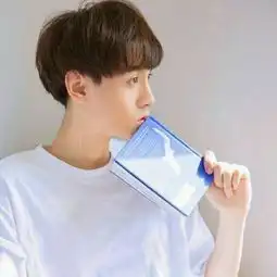 霖暖愿你走出半生归来仍是少年