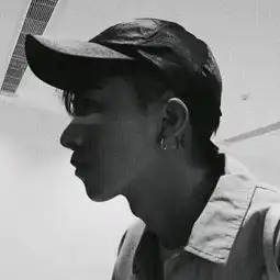 微信头像男成熟80后高清大图适合80后的微信男人头像2018