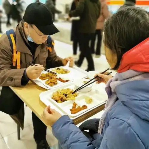 好耶智慧社区食堂开放妈妈再也不用担心我吃不饱