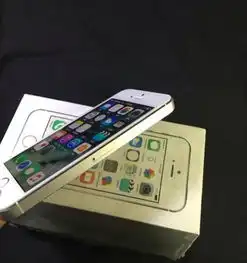 图个人自用九五新港版双4g苹果5s原装机,移动联通双深圳二手手机