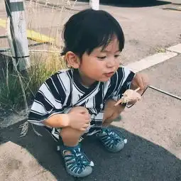 萌娃头像喜你如盛夏白瓷梅子汤甜温茶凉书等君带我归