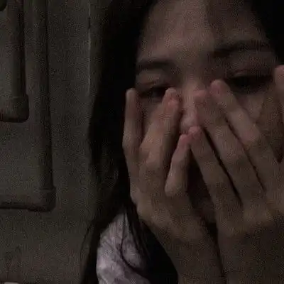 女生头像丧系日落跌进迢迢星野人间忽晚山河已秋