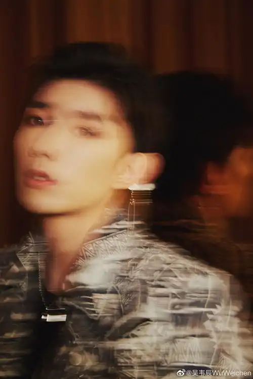 王源真的很好看