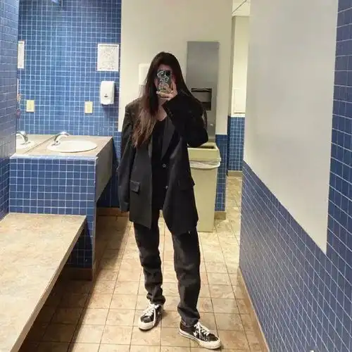 滨崎步开抖音是为了让我们一键剁同款