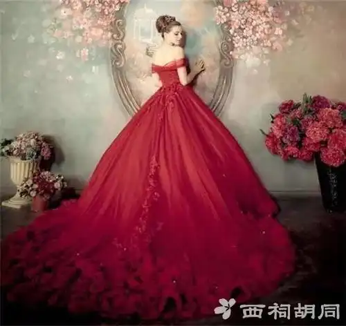 惊艳的女王范的婚纱