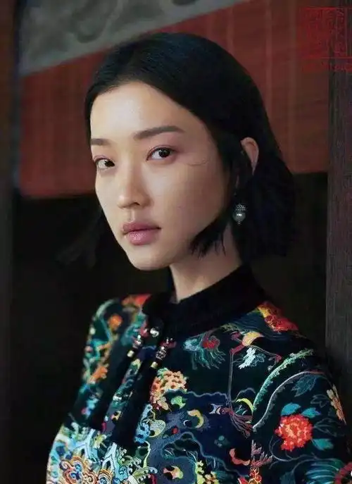 杜鹃她这张禁欲系的脸,才是最高级的性感