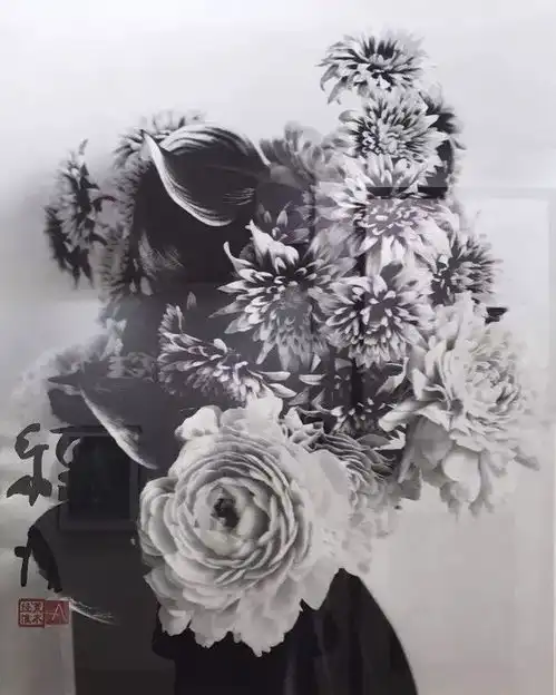 tanclive当荒木经惟邂逅杨福东影像上海艺术风格与市场风向指南