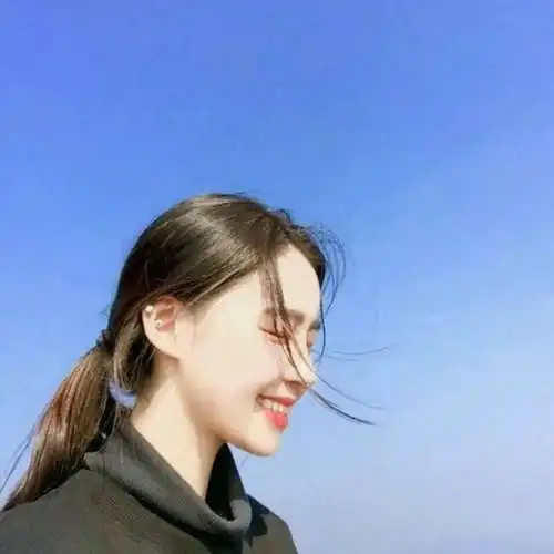 爱笑又拥有阳光心灵的星座天生丽质难自弃,优雅明媚,灿若星辰