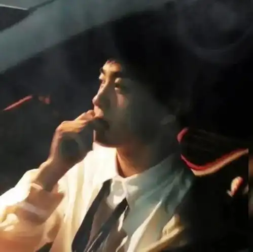 头像山高路远总会有渣男奔你而来