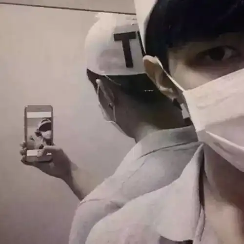 社会霸气头像对不起,长不出你想要的样子