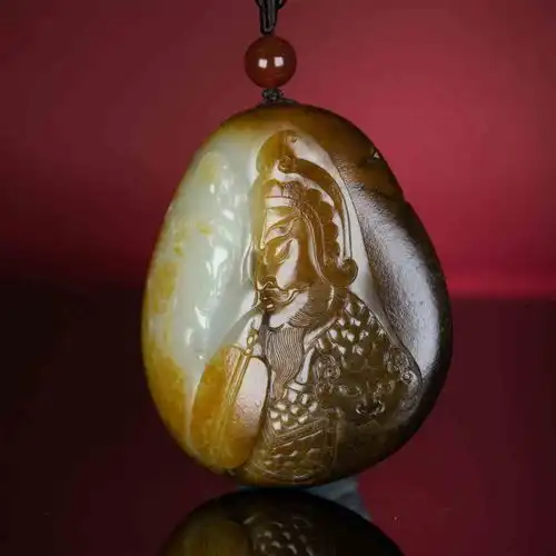 石榴木命带什么颜色的和田玉好