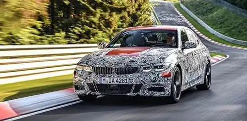 全新宝马3系再现身,车身更轻悬挂更硬,但国产后能坚持吗