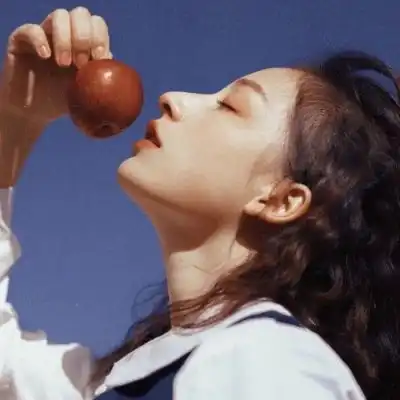 美系头像复古女头