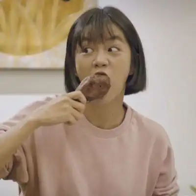 吃货系女生头像真人头像