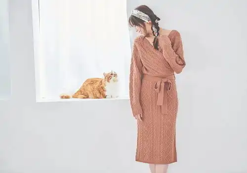 潮搭汇丨心甘情愿早起床就为了看她的天气播报治愈系美女贵岛明日香