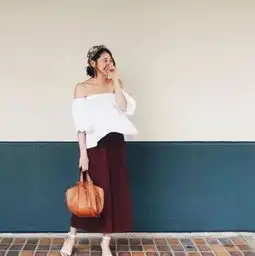 跟着五位超火日本时尚达人这样穿,变身撩男的气质系好感女孩