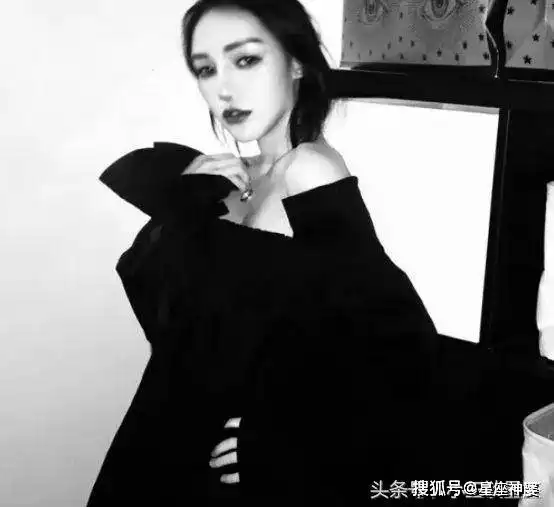 这三大星座女,越老越迷人,越有女人味,追求者越多,桃花晚年开