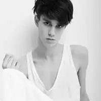 欧美成熟男人头像多好的小伙以前被人这样叫