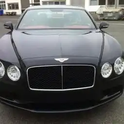 2018款宾利飞驰v8s港口现车51特惠