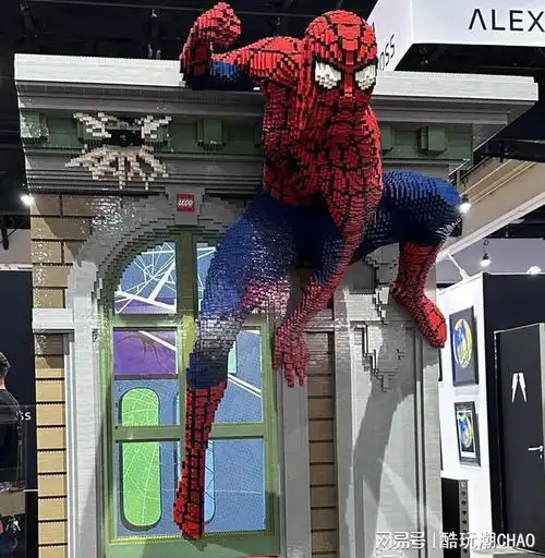 钢铁侠变身毁灭博士2024年圣地亚哥动漫展乐高展台抢先看