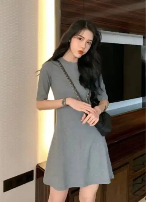 女生穿衣怎么更高级清冷风就对了,这几种一定要会