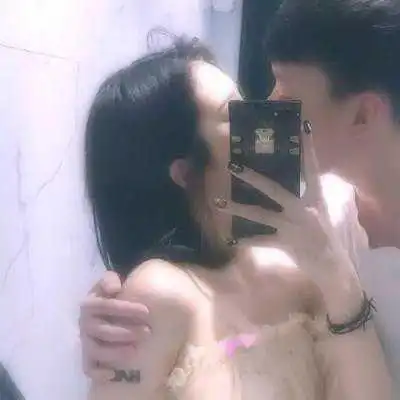 真人情头两张一组头像