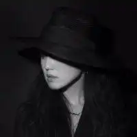 黑色高冷系头像代表什么