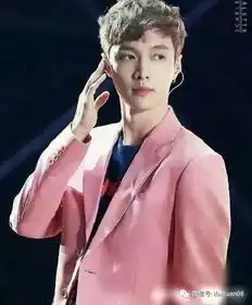 当男明星遇上粉红色,被王俊凯撩到了,鹿晗绅士,最服气杨洋搜狐娱乐搜狐网