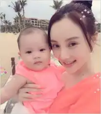 小四月王诗龄黄多多纯天然萌系星二代谁最迷人