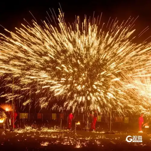 佳节氛围感拉满青岛明月山海间一片热闹