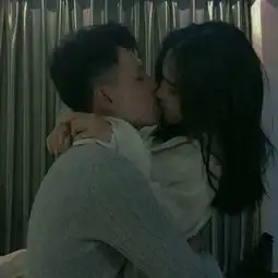 问一下我想和人用情侣头像,但是确不知道那个是女的用那个是男的用问一下大家