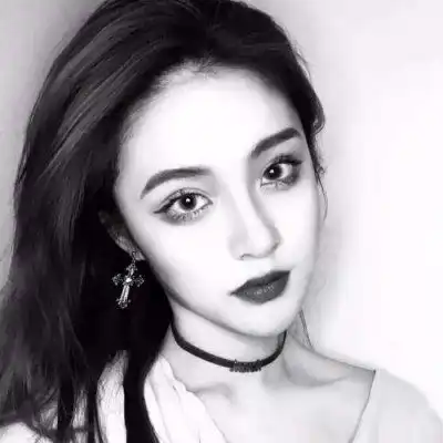 头像女高冷霸气黑色系丧