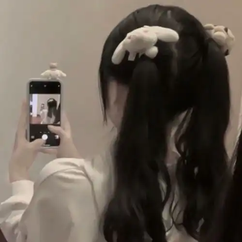 女生头像丧系真人不露脸