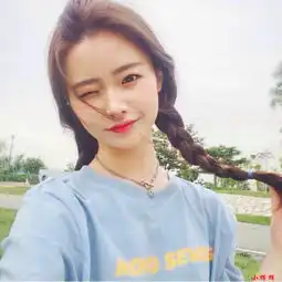 幽默笑话第一次去老丈家做客,吃完了一碗饭,没饱,也没人叫我盛饭