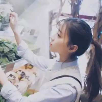 ins治愈系头像男女生