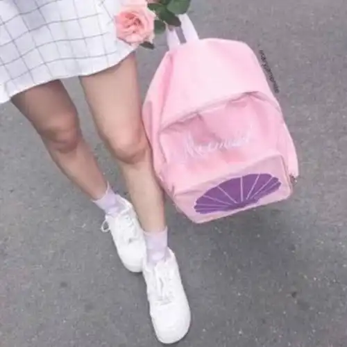 粉红系头像真人路人