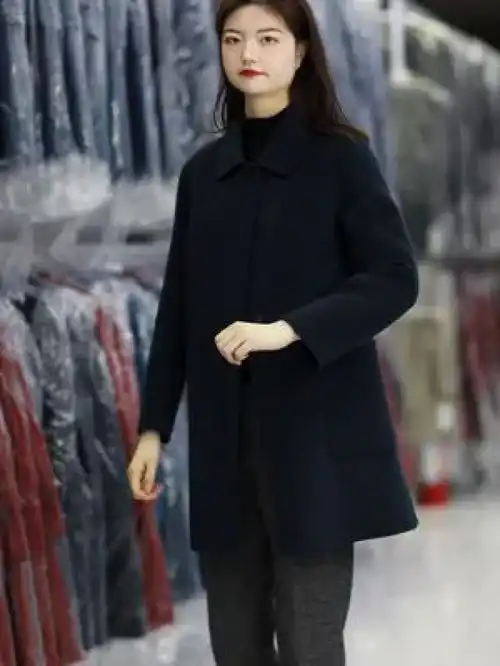 高货双面羊毛大衣清仓啦点击头像进来吧面料柔软舒适女士羊毛大衣显瘦穿搭