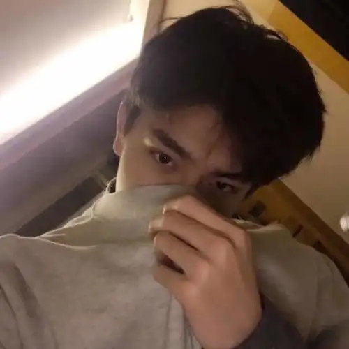 男生头像对你的思念猛如洪水