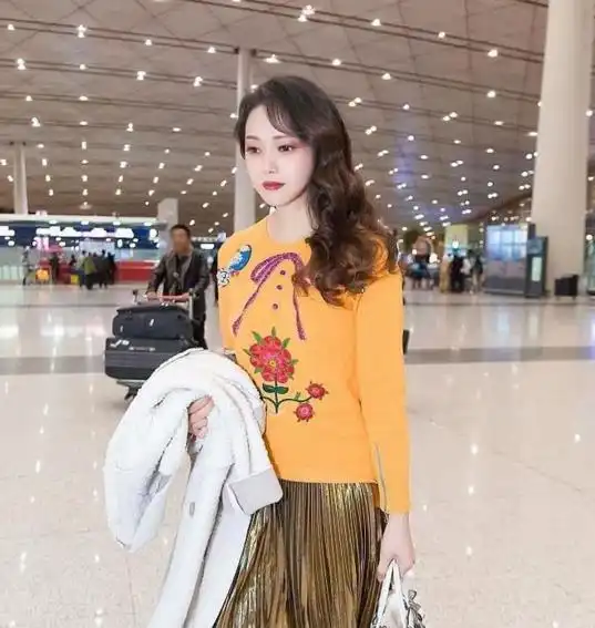 伊能静19岁出道至今已步入辣妈行列,依然保持少女风采,秘诀其实很简单