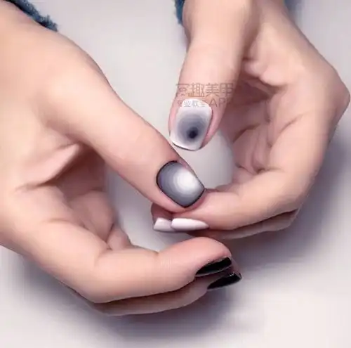 one荐美甲黑白灰系列,永不过时